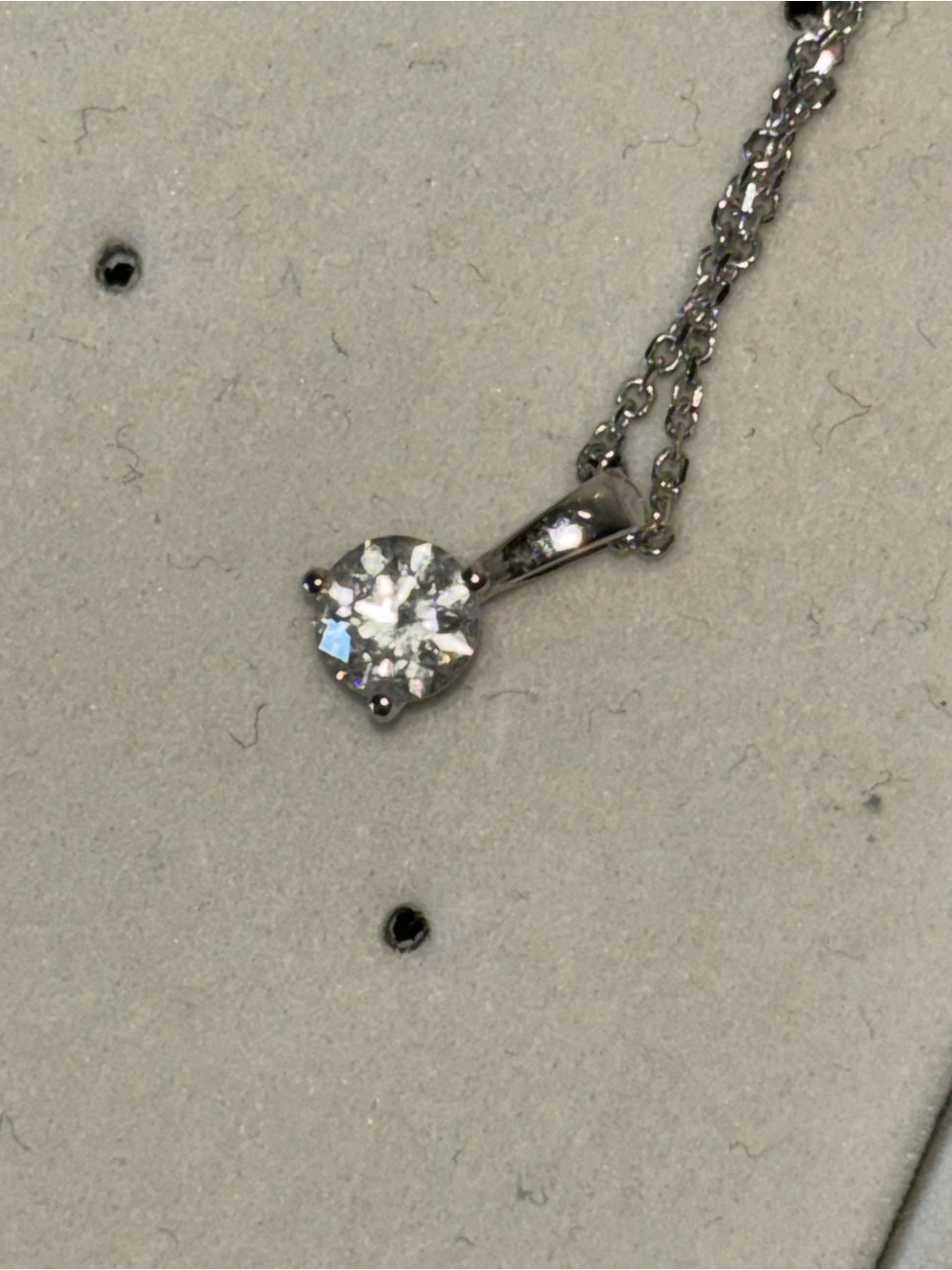 Classic Solitaire Pendant 14 k white gold necklace - Picture 2 of 7